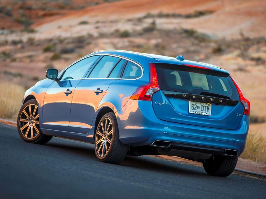  Volvo V60 T5 2014 года  (US) (фото 6 из 7)